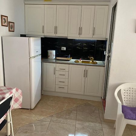 Apartament Roisin Sarande Exterior photo