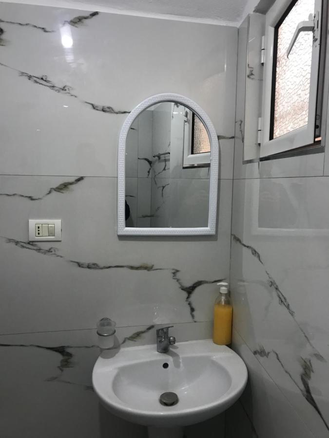 Apartament Roisin Sarande Exterior photo